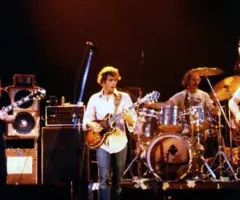 getty_gratefuldead_021126714666