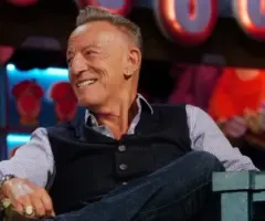 m_brucespringsteenkimmel_abc_randyholmes2028129203026