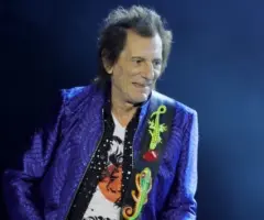 getty_ronniewood_042126333569