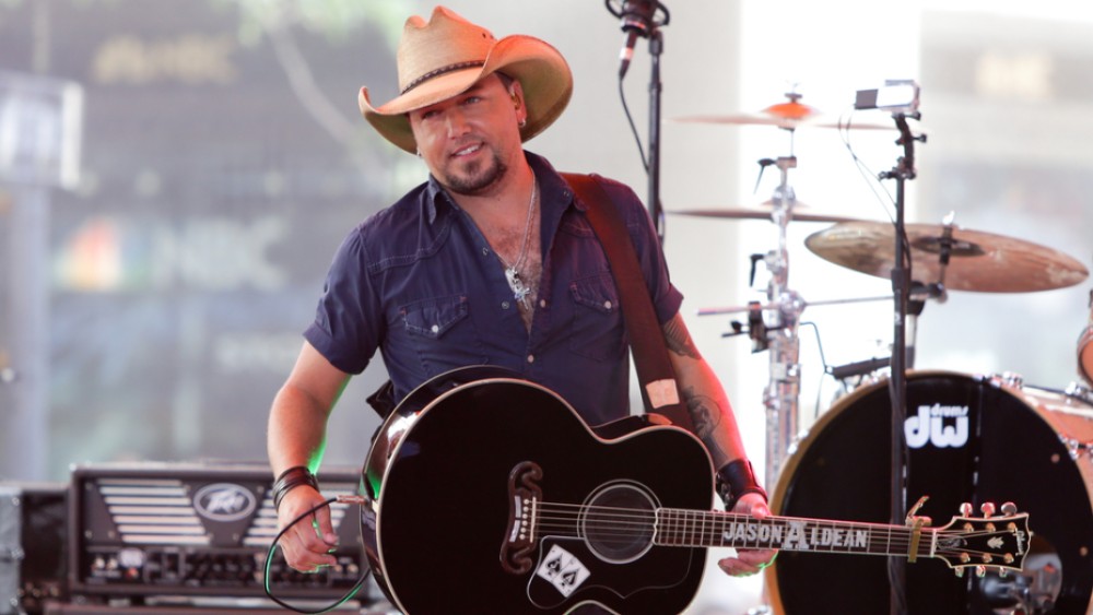 Jason Aldean On Stage When Shots Rang Out In Mass Shooting | Wild