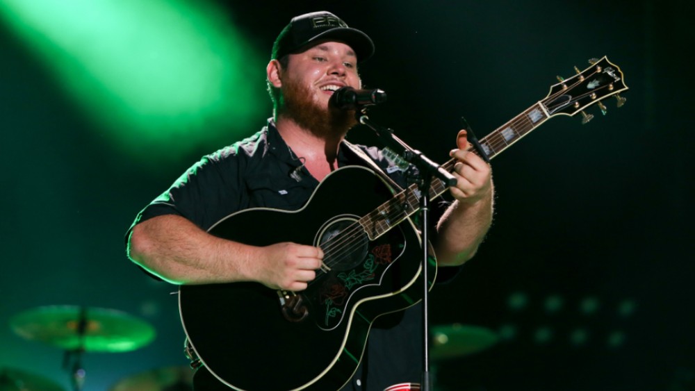 Luke Combs Announces 28-Date Headlining Arena Tour | Wild Country 96.5