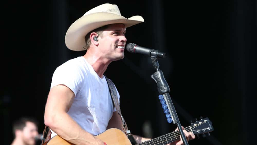 Dustin Lynch Releases New 3Song EP Called "Ridin' Roads" Wild