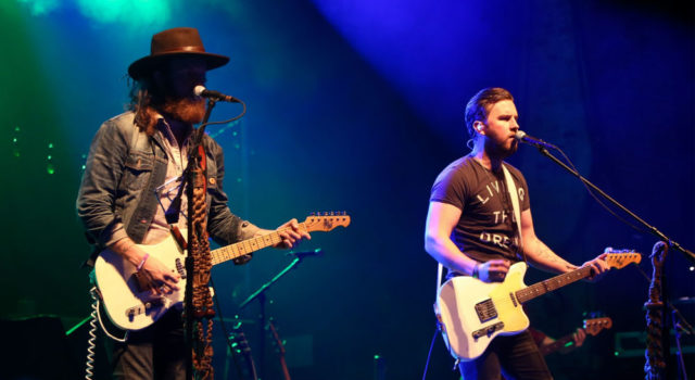 shutterstock_417007405209382