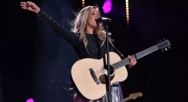 Kelsea Ballerini performs at the 2018 CMA Fest at Nissan Stadium on June 9^ 2018 in Nashville^ Tennessee.