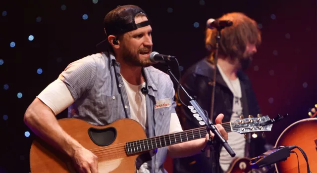 Chase Rice performs at CBS Radio's Stars & Strings event at the Chicago Theatre on November 9^ 2016 in Chicago^ Illinois.