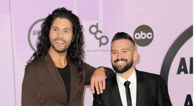 Dan Smyers and Shay Mooney of Dan + Shay at the 2022 American Music Awards held at the Microsoft Theater in Los Angeles^ USA on November 20^ 2022.