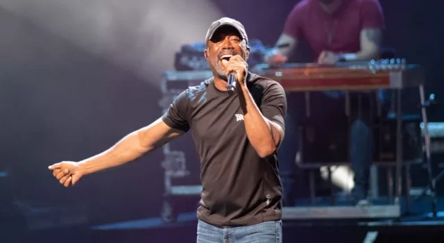 Darius Rucker in concert at Hard Rock Live. HOLLYWOOD^ FLORIDA - MARCH 19^ 2023