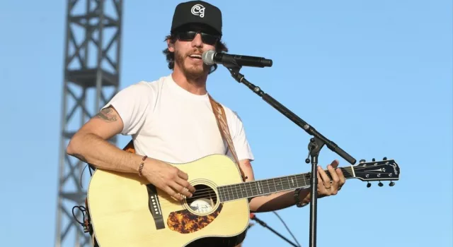 Chris Janson performs at the CountryFlo Music and Camping Festival on November 4^ 2016 in Lake Wales^ Florida.