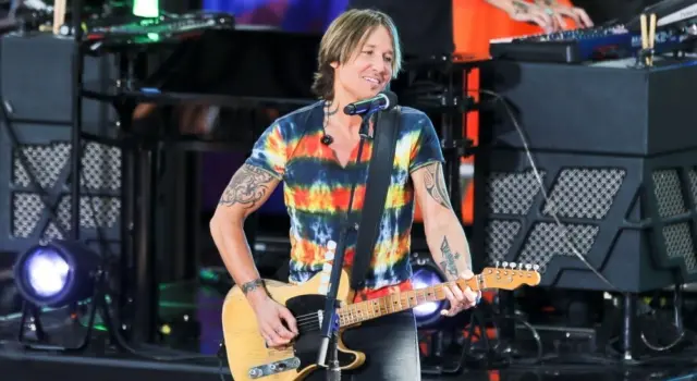 Keith Urban performs on ABC's "Good Morning America" on August 9^ 2019 at Rumsey Playfield in New York City.