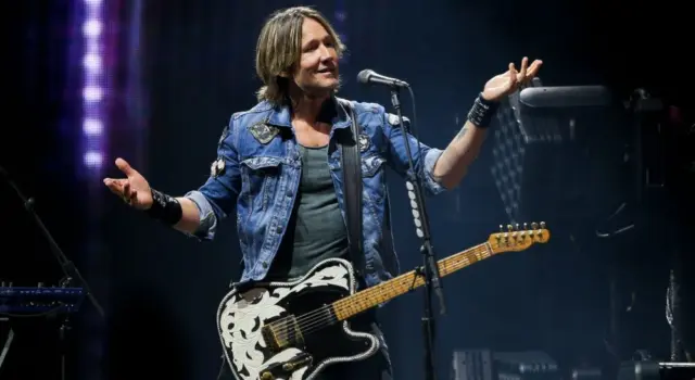 Keith Urban performs onstage at Barclays Center on October 27^ 2018 in Brooklyn^ New York. BROOKLYN^ NY - OCT 27