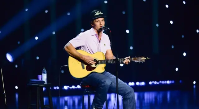 Parker McCollum performs in Hollywood^ Florida on November 14^ 2024. The performance was part of Audacy’s Stars and Strings benefit concert