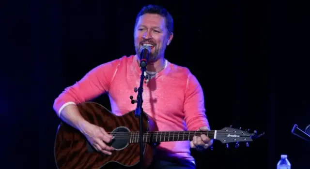 Craig Morgan performs onstage at The Emporium on February 3^ 2016 in Patchogue^ New York.