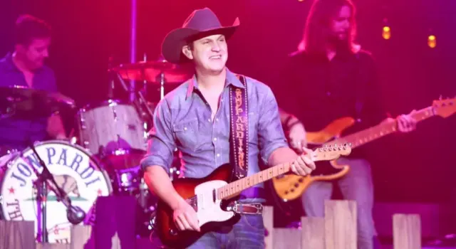 Jon Pardi performs onstage during the "All Time High" tour at the Paramount on January 16^ 2016 in Huntington^ New York.