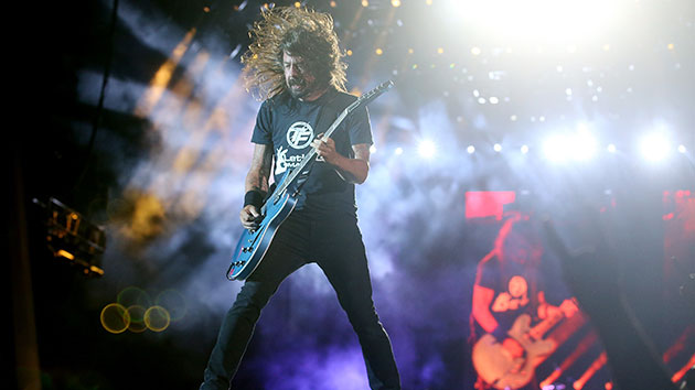 getty_foofighters_082317