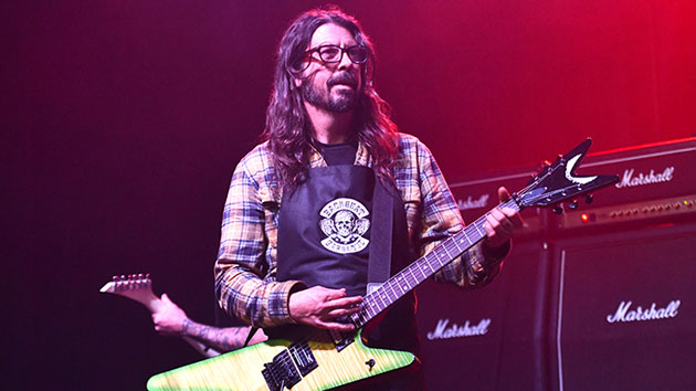 getty_davegrohl_122419