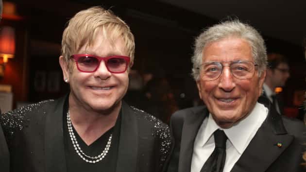 getty_eltonjohntonybennett630_080320