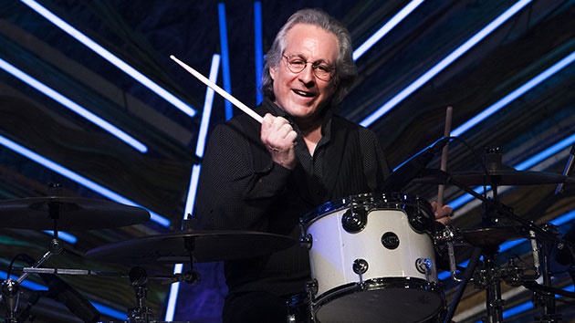 getty_maxweinberg630_041321