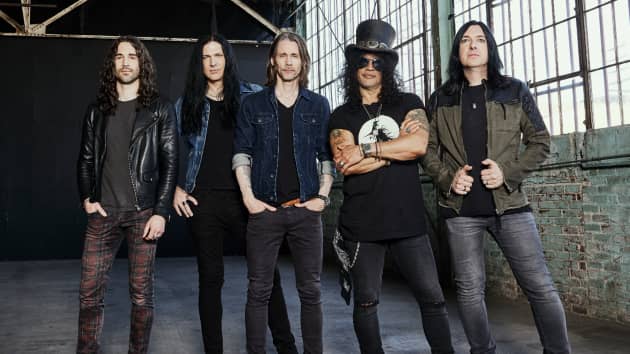 Slash announces new Conspirators album, '4'; listen to "The River Is Rising" single now - Vimarsana News