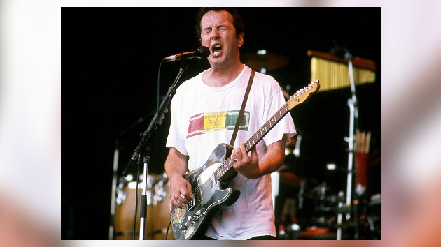 getty_joestrummer630_081922