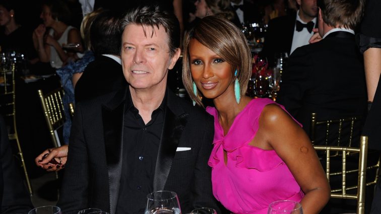 getty_davidbowie26iman_121422
