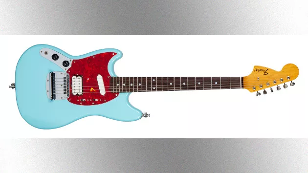 m_kurtguitar_100923736660
