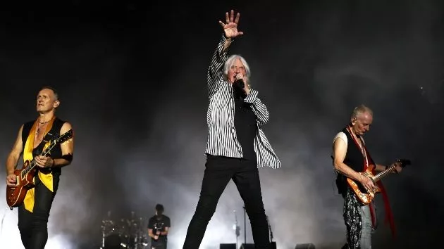 getty_defleppard_020525199113