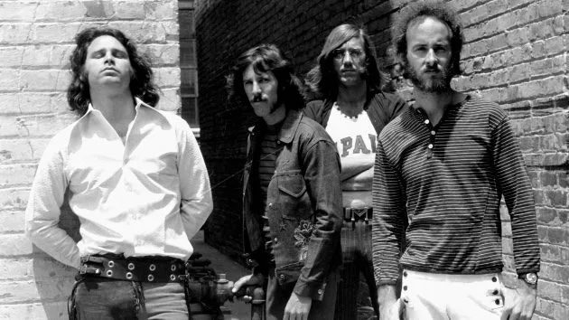 getty_thedoors_030625329370