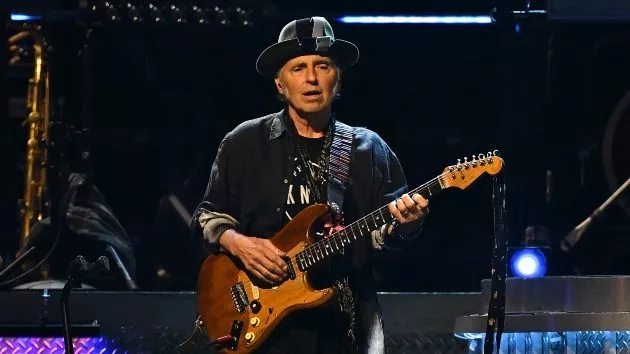 getty_nilslofgren_040225997892