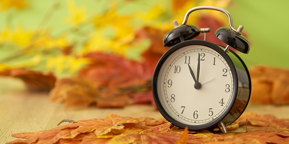 set clocks back set clocks back