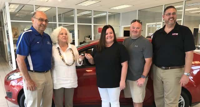 Dyersburg Woman Wins New Car As Part Of LIFELINE Blood