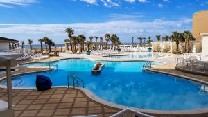 pool-area-hilton-pensacola-beach