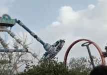 Discovery amusement park ride breaks mid ride