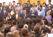 president-donald-trump-with-lsu-football-team-png-3