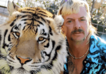 joe-exotic-with-tiger-2-png