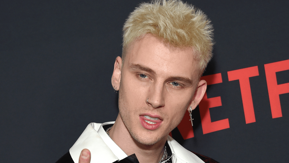 Machine Gun Kelly announces U.S. and European 'Mainstream Sellout