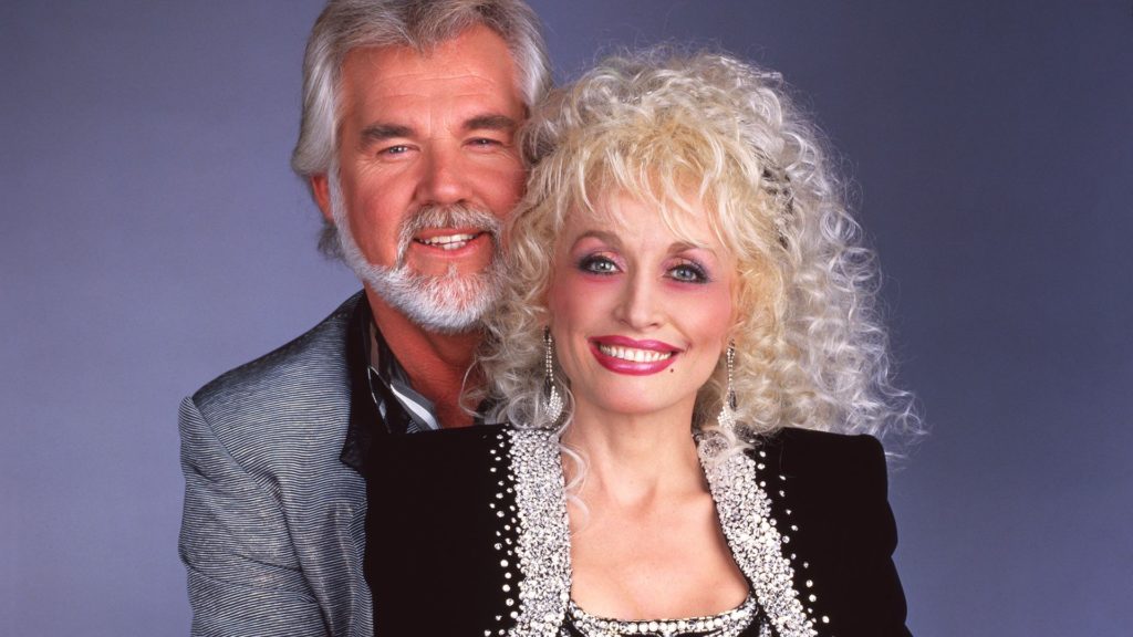 Kenny Rogers Duets with Dolly Parton on First Posthumous Album, 'Life