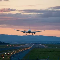 jetplanelandingatanairportatdusk