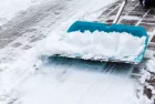 cleaningsnowfromsidewalkandusingsnowshovel