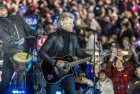 Jon Bon Jovi performs at an election eve rally for Hillary Clinton NOVEMBER 7^ 2016^ INDEPENDENCE HALL^