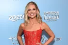 Sarah Michelle Gellar arrives to the American Humane Hero Dog Awards on October 5^ 2019 in Hollywood^ CA