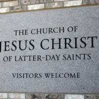 Welcome sign outside the entrance of The Church of Jesus Christ of Latter-day Saints saying 'visitors welcome'. Prescott Valley^ Arizona^ United States - March 28 2020