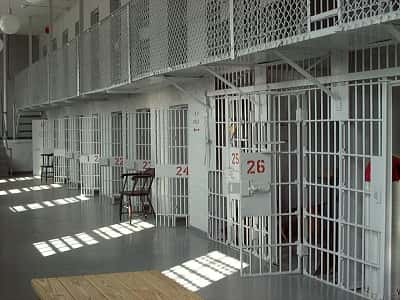 prison-logo-03-23
