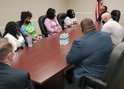 breonna-taylor-family-with-cameron-08-13