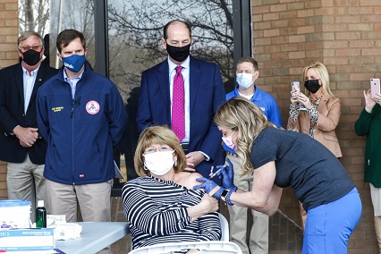 virus-outbreak-kentucky-vaccine