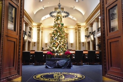 christmas-tree-senate-floor