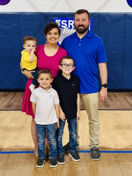 bradley-mattingly-and-family