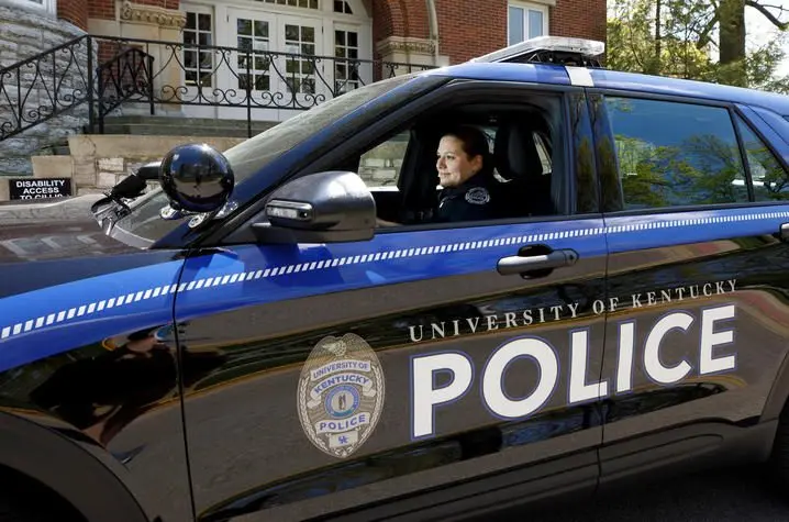 uk-police-on-patrol-on-april-20-2020-photo-by-mark-cornelison-ukphoto