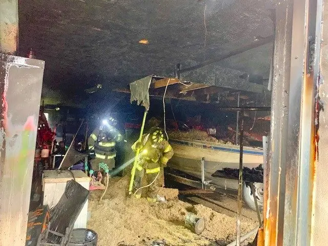 garage-fire-in-clarkson-2