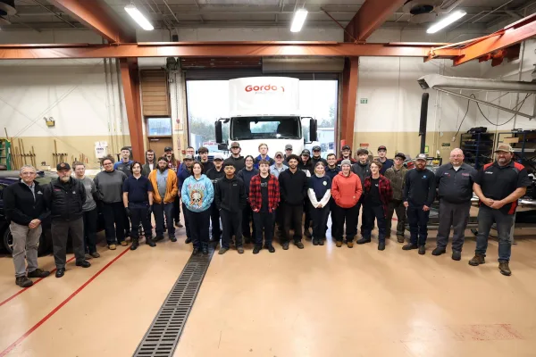 gordon-food-donates-truck