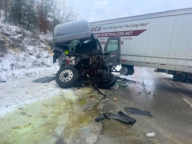 head-on-crash-on-parkway-3